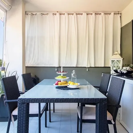 Apartment Pine Terrace Chiavari